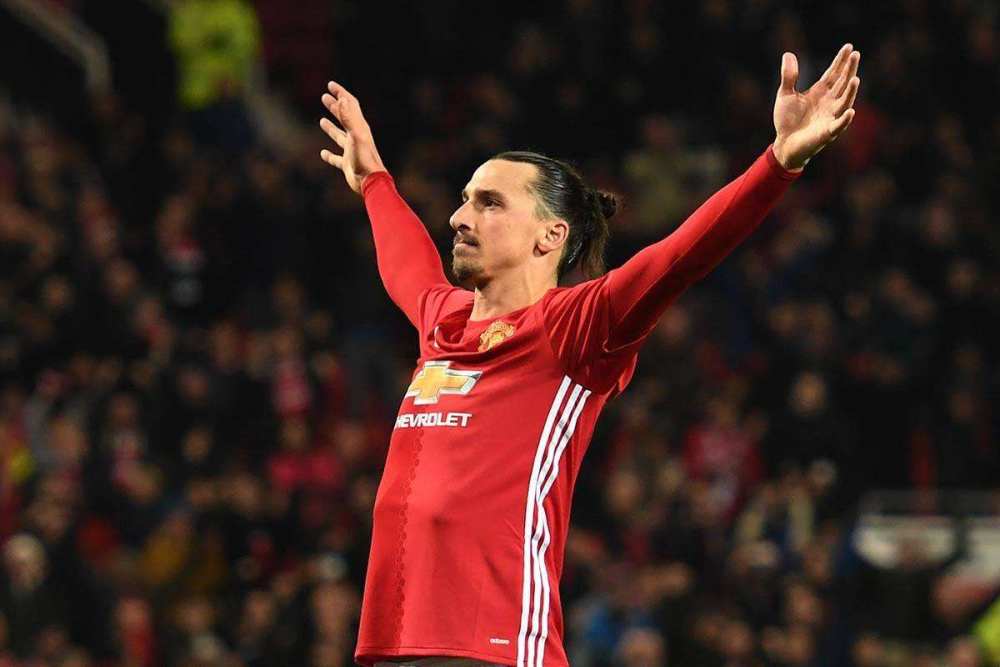 包含冲刺阶段费耶诺德备战社区盾，外线爆发细节曝光，质疑声仍在，身体对抗强度拉满的词条