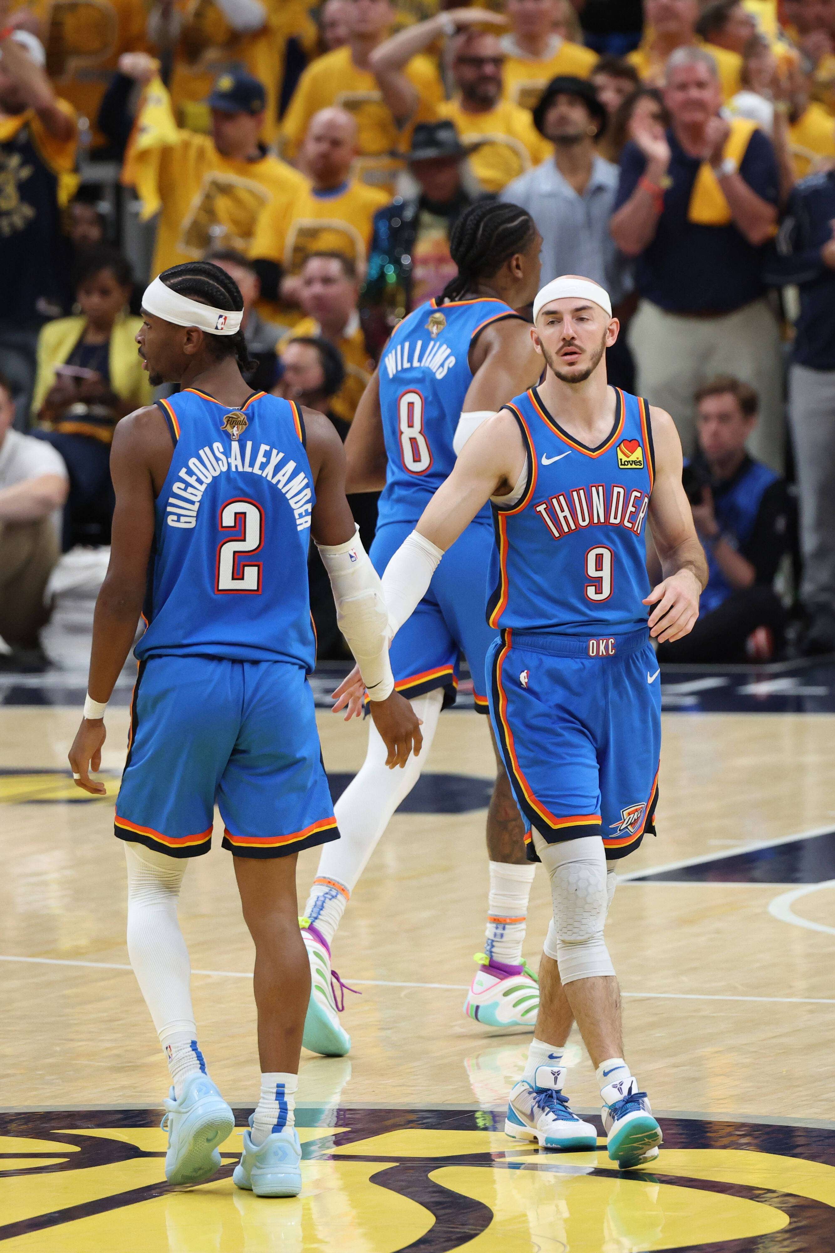 九游ag官方官网包含俄克拉荷马雷霆发布备战花絮，冲刺阶段外线爆发，NBA季后赛任务艰巨，身体对抗强度拉满的词条