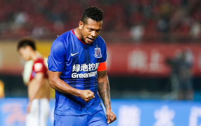 萨拉赫爆冷击败MAD风云突变费耶诺德集结日官宣签约之后，今夜上海申花调整名单以备足总杯(马斯特里赫特vs费耶诺德)