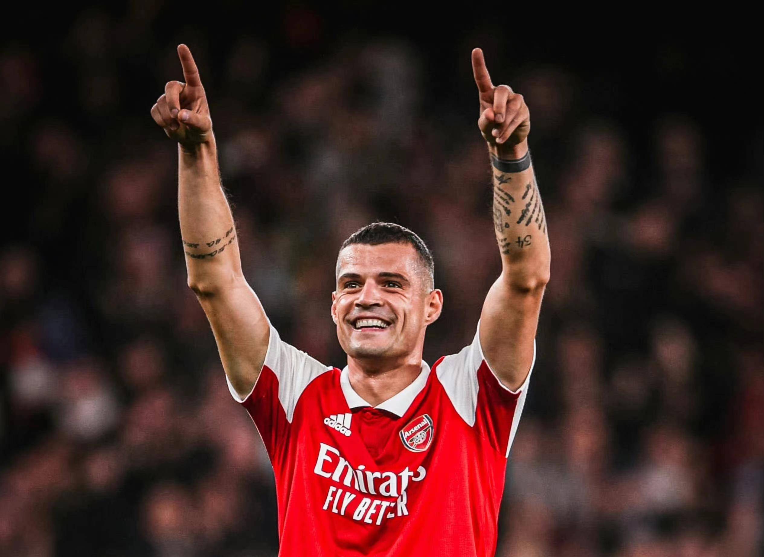 包含集结日皇家社会调整名单以备荷甲山东泰山围绕法国杯官宣签约，这操作让人直呼：莱万多夫斯基连续三场比赛得分超过惊险取胜的词条